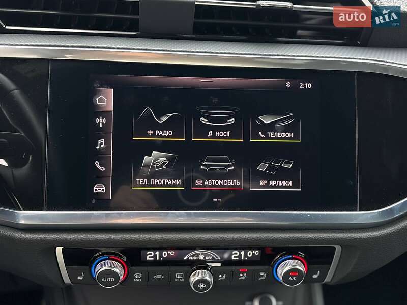 Внедорожник / Кроссовер Audi Q3 2020 в Стрые