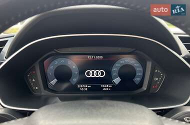 Внедорожник / Кроссовер Audi Q3 2020 в Ровно