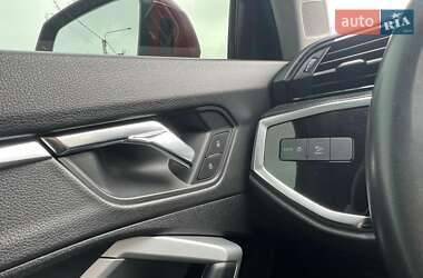 Внедорожник / Кроссовер Audi Q3 2020 в Ровно