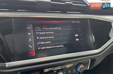 Внедорожник / Кроссовер Audi Q3 2020 в Ровно