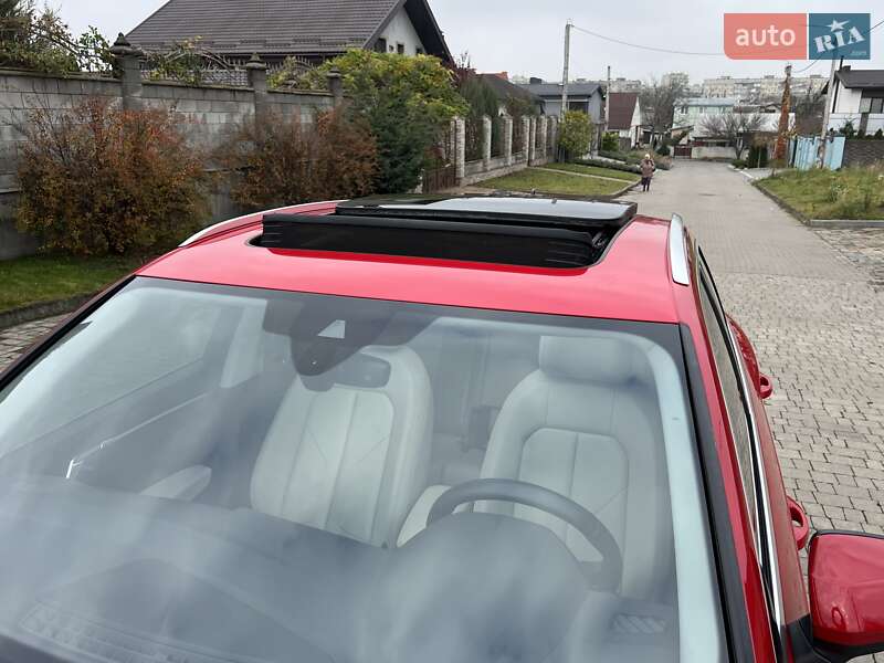 Внедорожник / Кроссовер Audi Q3 2020 в Ровно