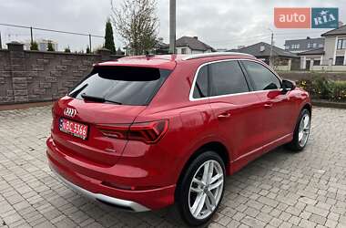Внедорожник / Кроссовер Audi Q3 2020 в Ровно
