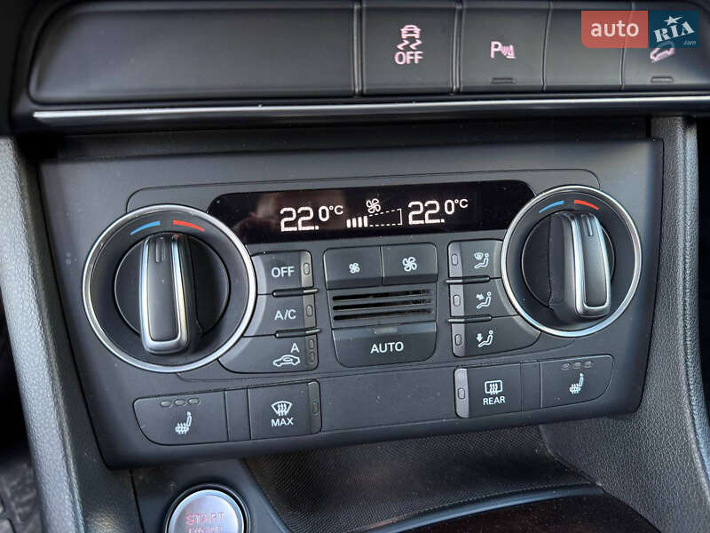 Позашляховик / Кросовер Audi Q3 2015 в Одесі