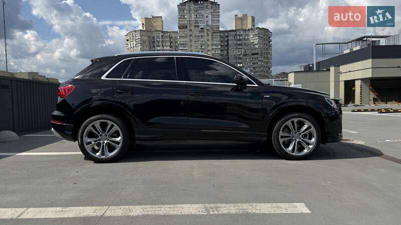 Позашляховик / Кросовер Audi Q3 2021 в Києві фото 8 Позашляховик / Кросовер Audi Q3 2021 в Києві