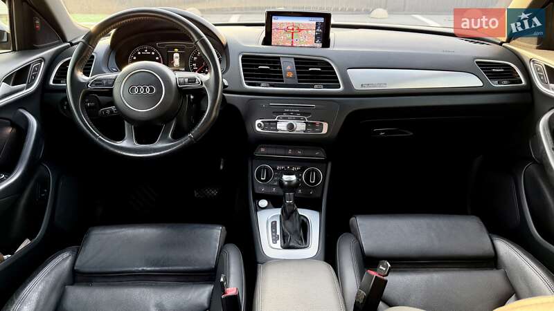 Позашляховик / Кросовер Audi Q3 2017 в Києві