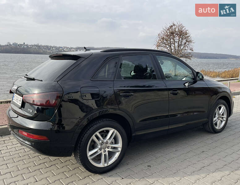 Позашляховик / Кросовер Audi Q3 2017 в Тернополі
