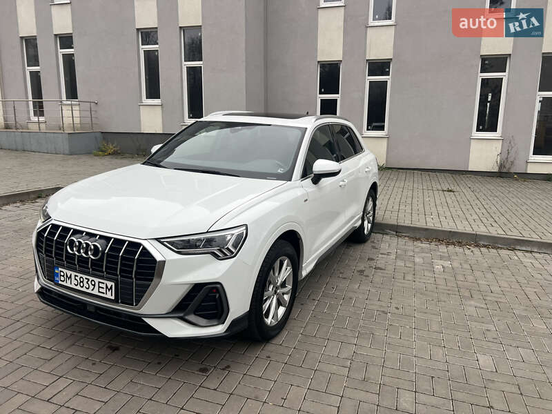 Позашляховик / Кросовер Audi Q3 2023 в Сумах фото 15 Позашляховик / Кросовер Audi Q3 2023 в Сумах