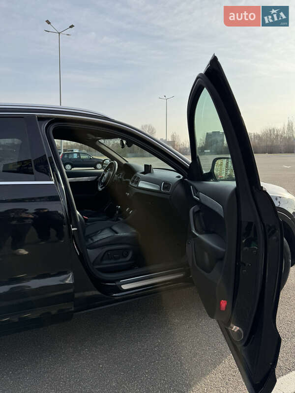 Позашляховик / Кросовер Audi Q3 2015 в Києві