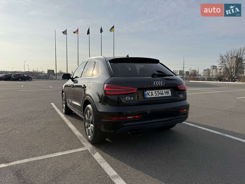 Позашляховик / Кросовер Audi Q3 2015 в Києві