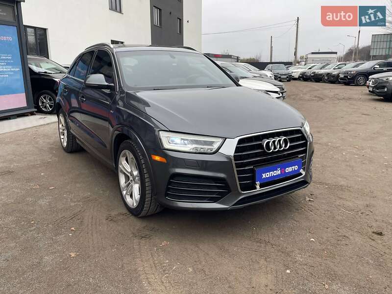 Позашляховик / Кросовер Audi Q3 2017 в Вінниці