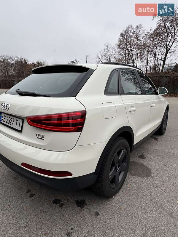 Позашляховик / Кросовер Audi Q3 2012 в Дніпрі фото 3 Позашляховик / Кросовер Audi Q3 2012 в Дніпрі