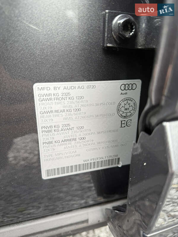 Позашляховик / Кросовер Audi Q3 2020 в Шепетівці фото 12 Позашляховик / Кросовер Audi Q3 2020 в Шепетівці