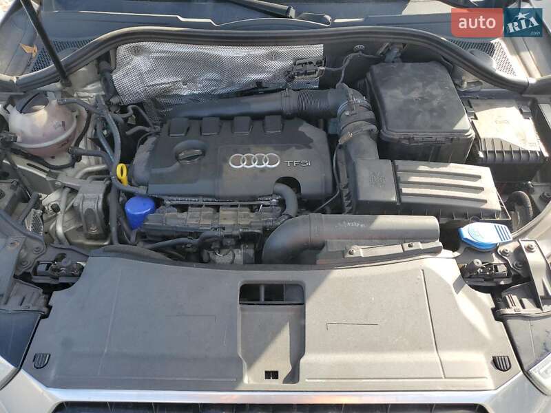 Позашляховик / Кросовер Audi Q3 2016 в Луцьку