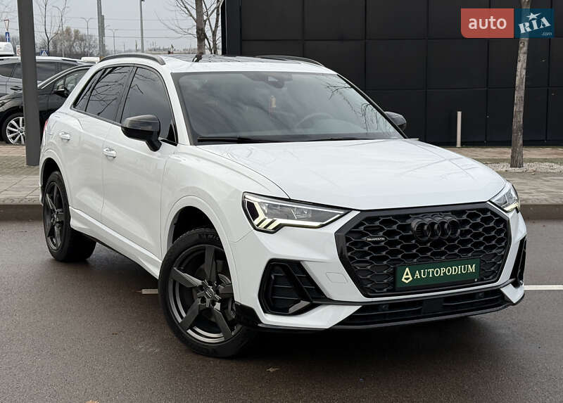 Позашляховик / Кросовер Audi Q3 2021 в Києві фото 4 Позашляховик / Кросовер Audi Q3 2021 в Києві