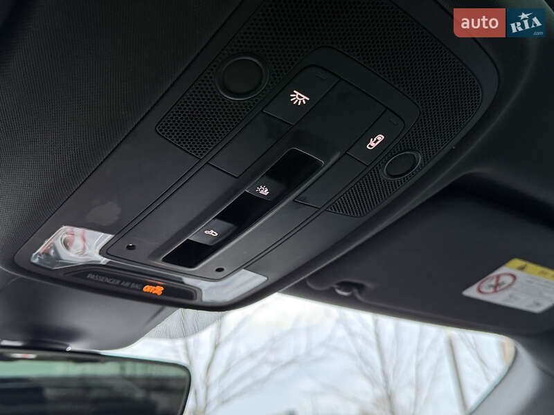 Позашляховик / Кросовер Audi Q3 2021 в Києві фото 27 Позашляховик / Кросовер Audi Q3 2021 в Києві