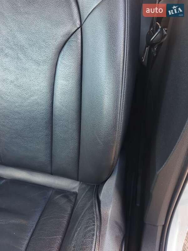 Позашляховик / Кросовер Audi Q3 2015 в Львові