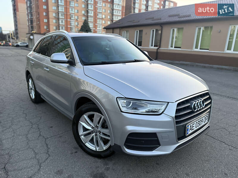 Внедорожник / Кроссовер Audi Q3 2015 в Днепре фото 9 Внедорожник / Кроссовер Audi Q3 2015 в Днепре