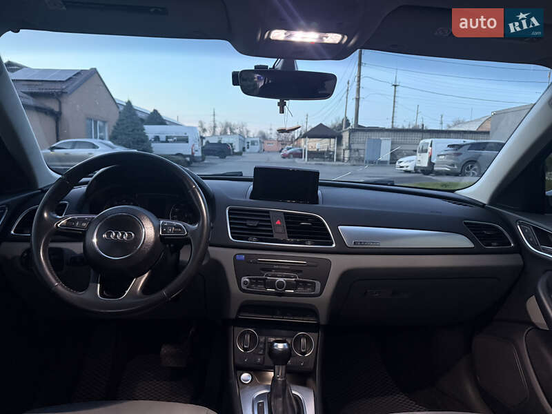 Внедорожник / Кроссовер Audi Q3 2015 в Днепре фото 35 Внедорожник / Кроссовер Audi Q3 2015 в Днепре