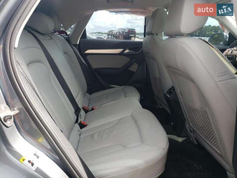 Внедорожник / Кроссовер Audi Q3 2015 в Львове фото 11 Внедорожник / Кроссовер Audi Q3 2015 в Львове