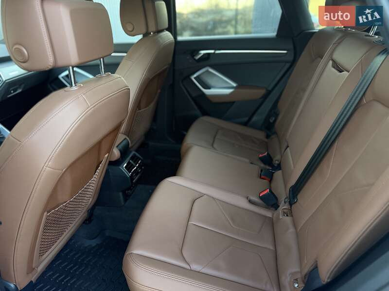 Позашляховик / Кросовер Audi Q3 2024 в Львові фото 95 Позашляховик / Кросовер Audi Q3 2024 в Львові