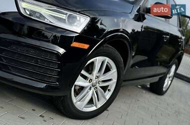 Внедорожник / Кроссовер Audi Q3 2017 в Львове
