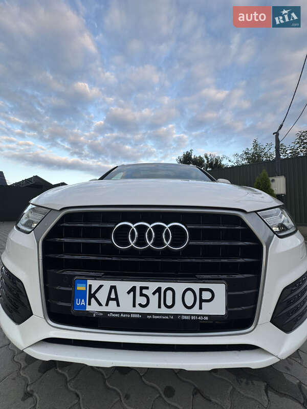 Внедорожник / Кроссовер Audi Q3 2018 в Владимире