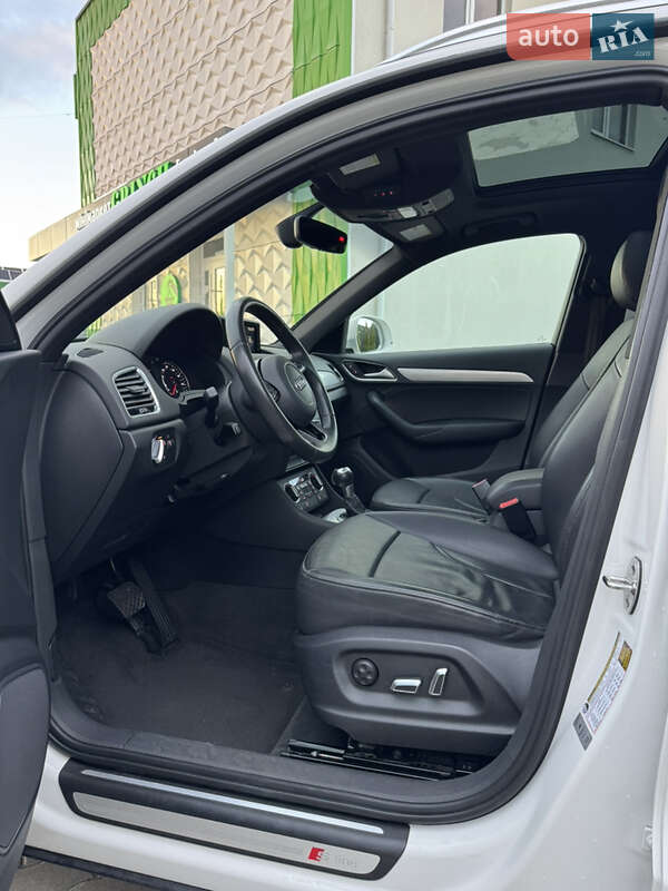 Внедорожник / Кроссовер Audi Q3 2018 в Владимире