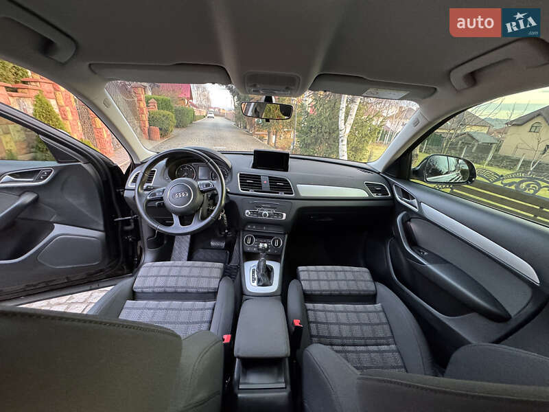 Позашляховик / Кросовер Audi Q3 2016 в Чернівцях фото 14 Позашляховик / Кросовер Audi Q3 2016 в Чернівцях