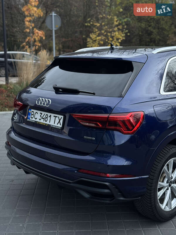 Позашляховик / Кросовер Audi Q3 2020 в Львові