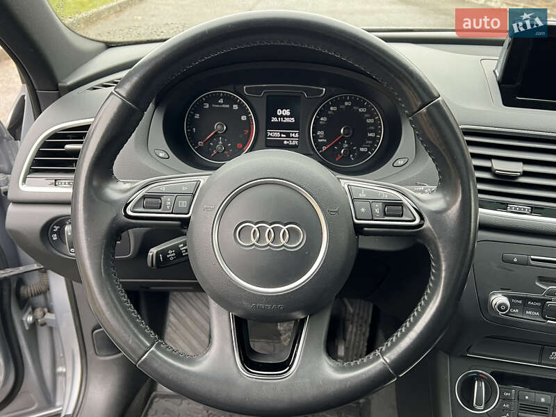 Внедорожник / Кроссовер Audi Q3 2017 в Киеве