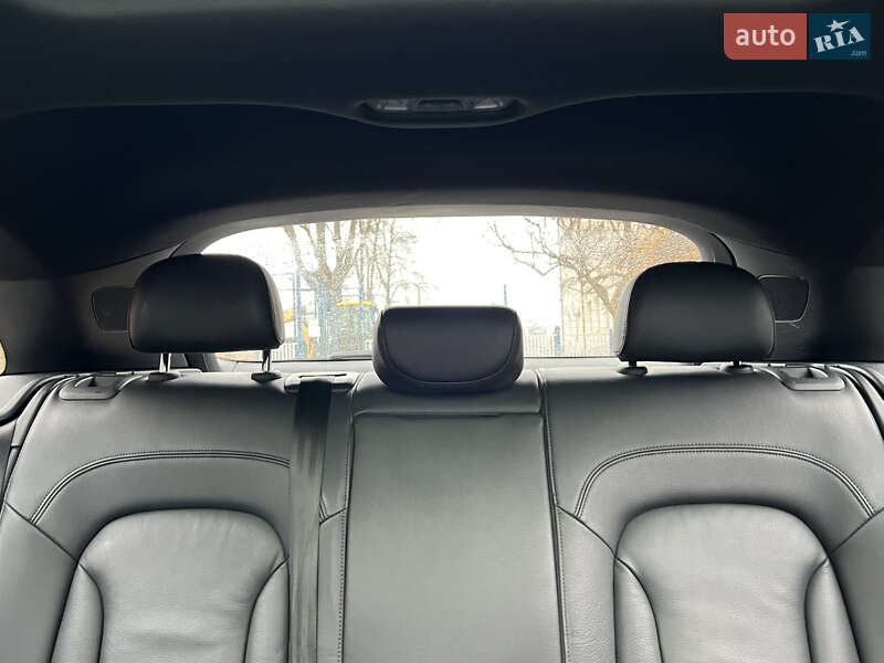 Внедорожник / Кроссовер Audi Q3 2017 в Киеве