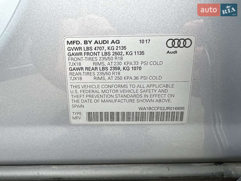 Внедорожник / Кроссовер Audi Q3 2017 в Киеве