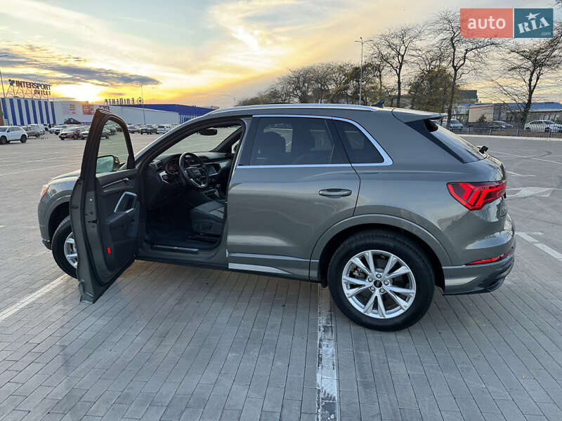 Внедорожник / Кроссовер Audi Q3 2020 в Николаеве фото 12 Внедорожник / Кроссовер Audi Q3 2020 в Николаеве