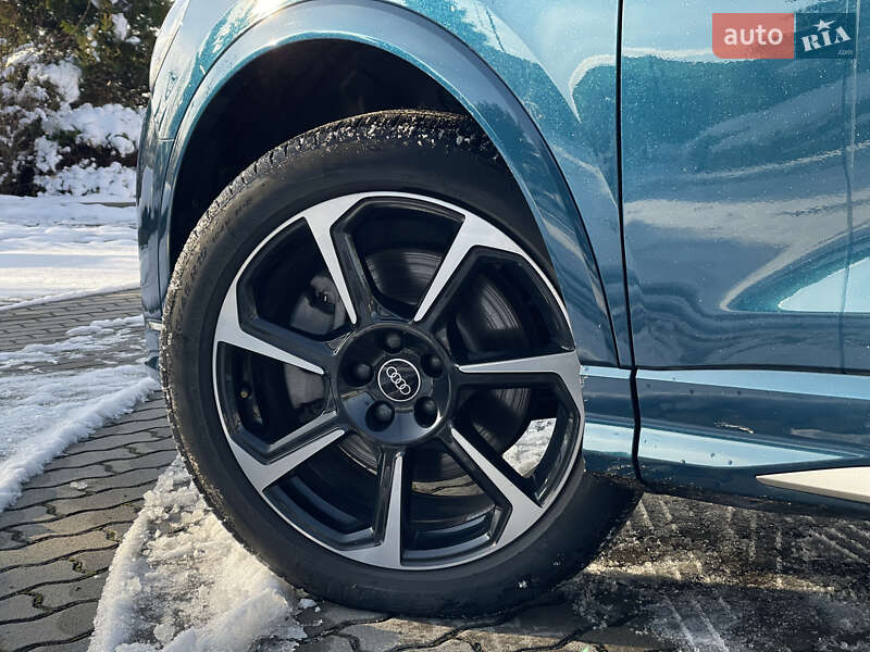 Позашляховик / Кросовер Audi Q3 2021 в Львові