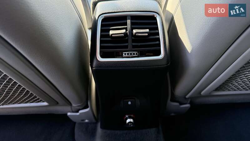 Позашляховик / Кросовер Audi Q3 2018 в Києві