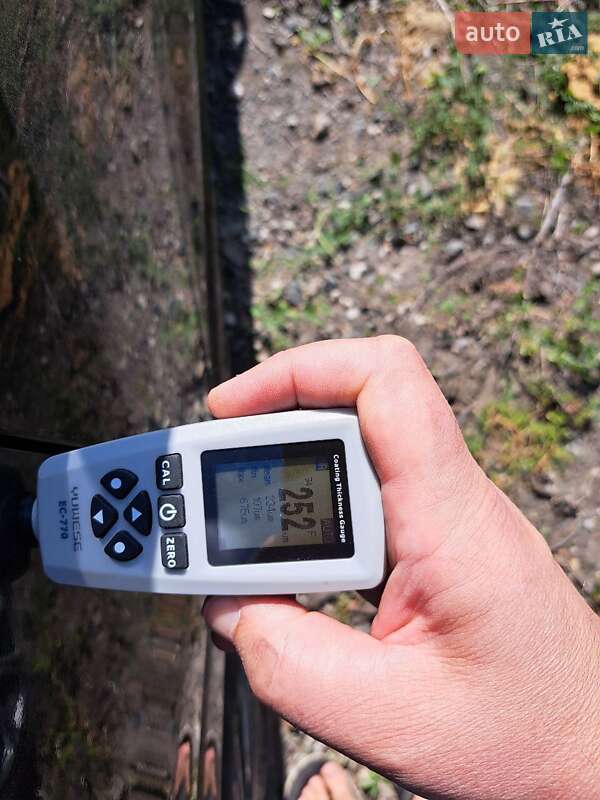 Внедорожник / Кроссовер Audi Q3 2021 в Киеве