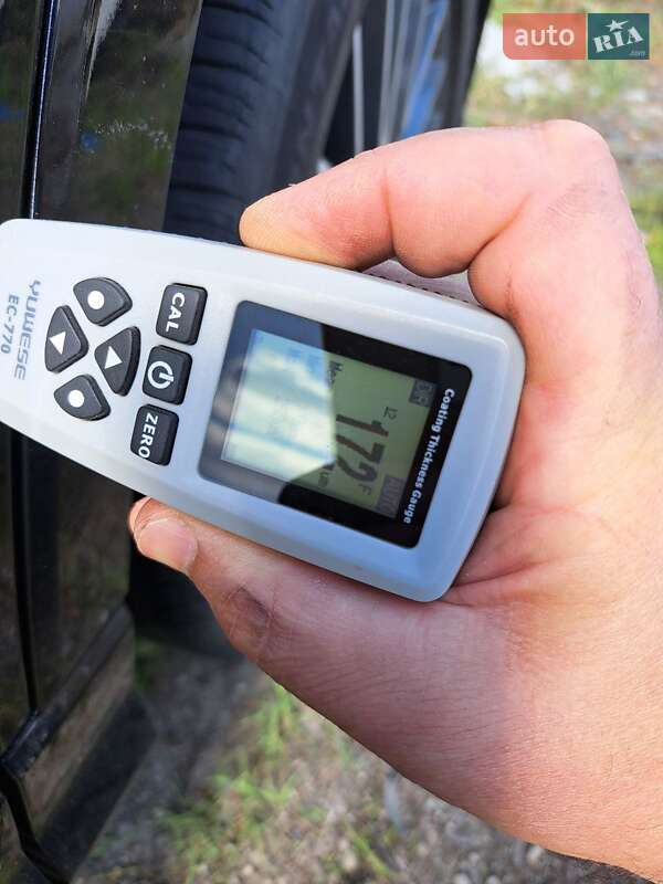 Внедорожник / Кроссовер Audi Q3 2021 в Киеве