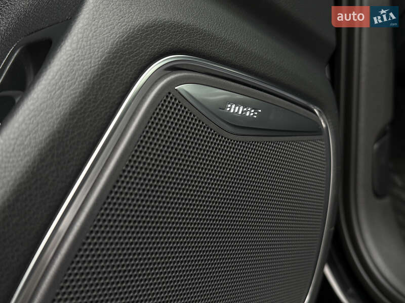 Внедорожник / Кроссовер Audi Q3 2016 в Дрогобыче