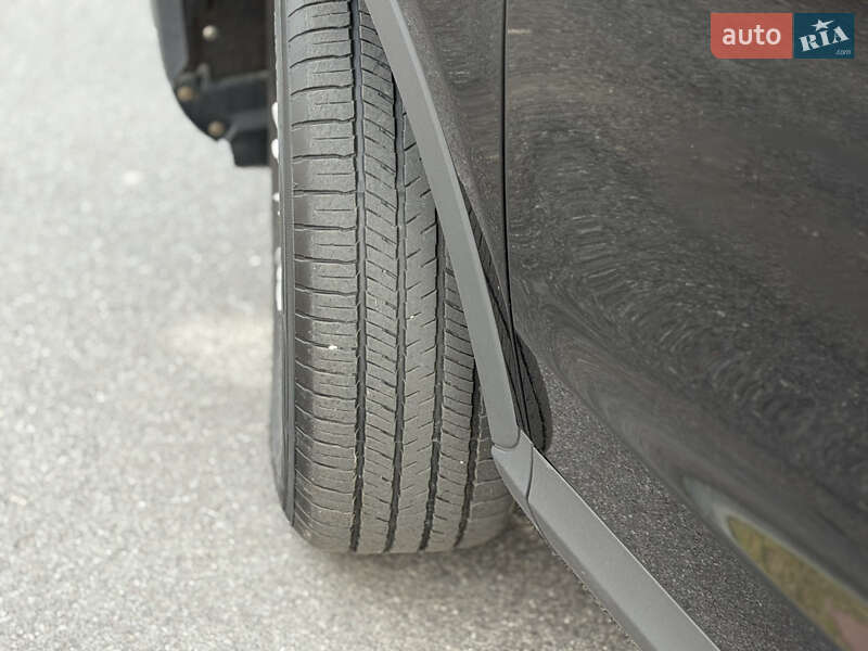 Позашляховик / Кросовер Audi Q3 2012 в Вінниці