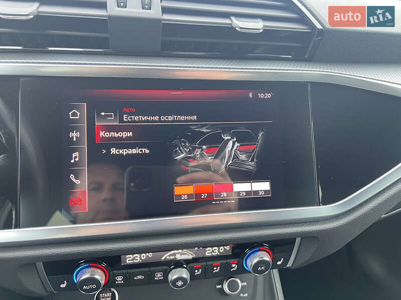 Позашляховик / Кросовер Audi Q3 2020 в Мукачевому