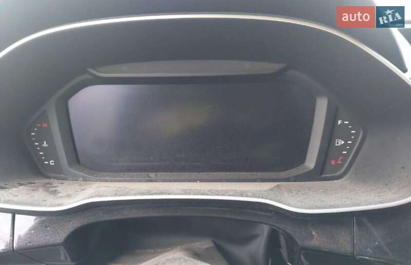 Позашляховик / Кросовер Audi Q3 2020 в Львові