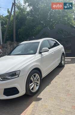 Позашляховик / Кросовер Audi Q3 2015 в Хотині