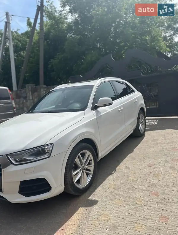 Audi Q3 2015