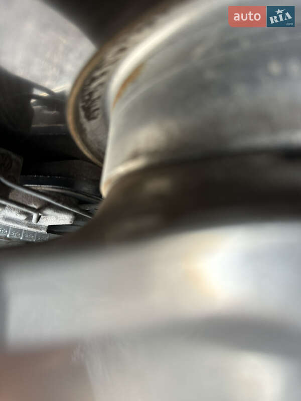 Внедорожник / Кроссовер Audi Q3 2015 в Ужгороде