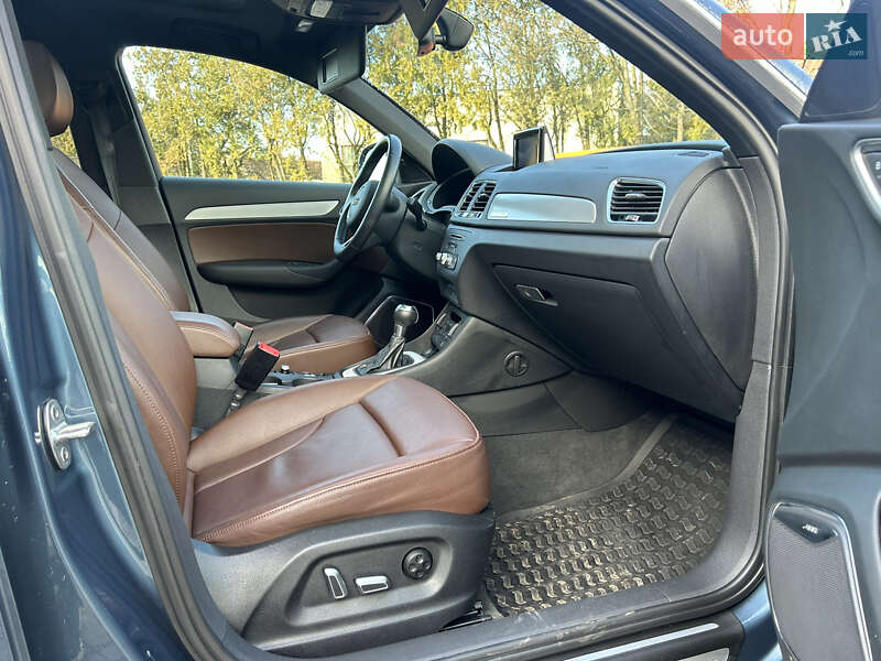 Внедорожник / Кроссовер Audi Q3 2018 в Ужгороде