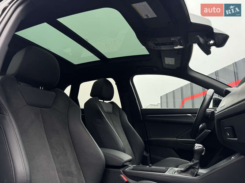 Внедорожник / Кроссовер Audi Q3 2022 в Луцке