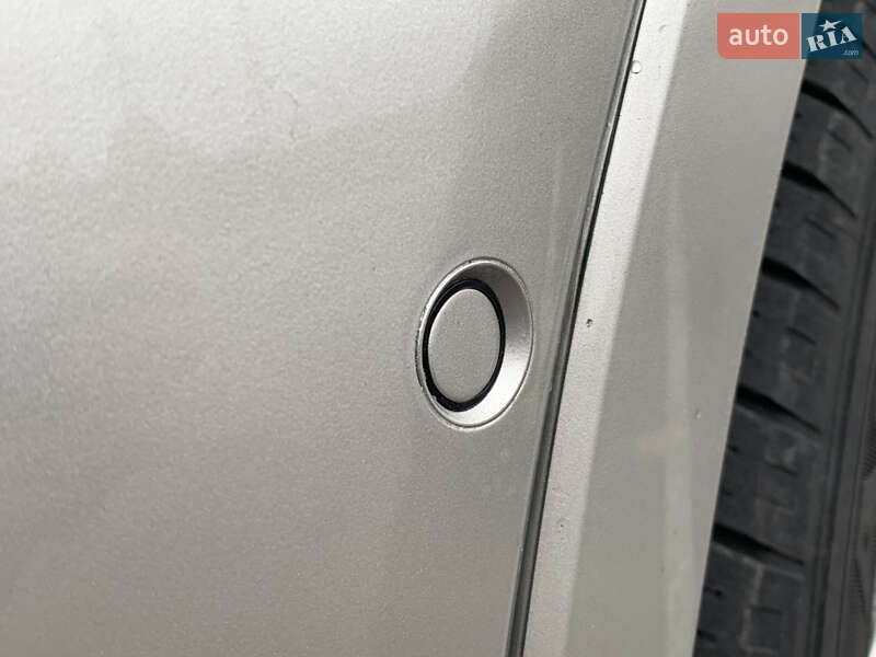 Внедорожник / Кроссовер Audi Q3 2016 в Ровно фото 11 Внедорожник / Кроссовер Audi Q3 2016 в Ровно