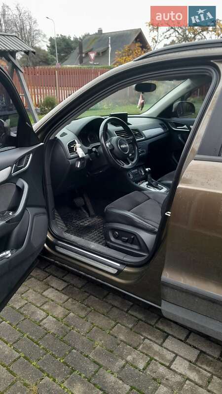 Внедорожник / Кроссовер Audi Q3 2013 в Киеве