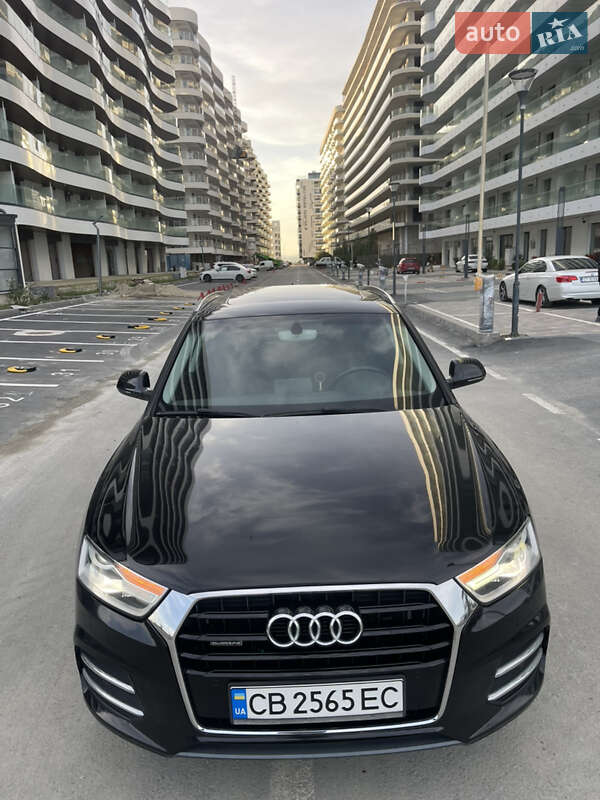 Позашляховик / Кросовер Audi Q3 2016 в Одесі