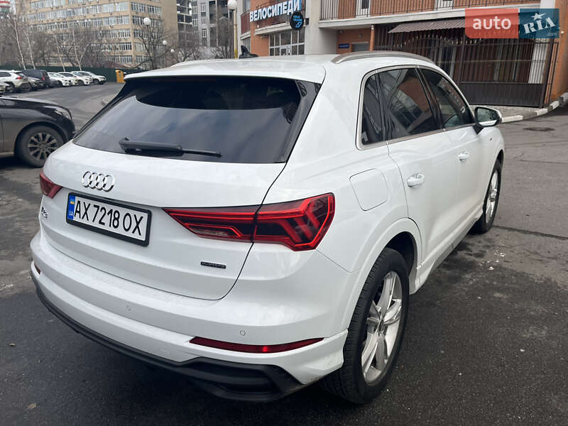 Позашляховик / Кросовер Audi Q3 2022 в Харкові фото 5 Позашляховик / Кросовер Audi Q3 2022 в Харкові